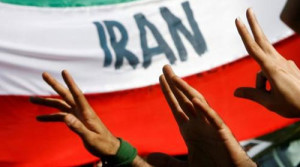 Source : New America Media at http://newamericamedia.org/2011/10/brain-drain-destroying-iran-one-university-graduate-at-a-time.php 